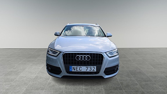 Audi Q3 3 of 15