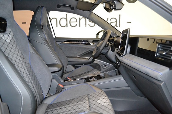Volkswagen Tiguan 7 of 10
