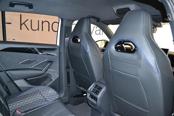 Volkswagen Tiguan 10 of 10