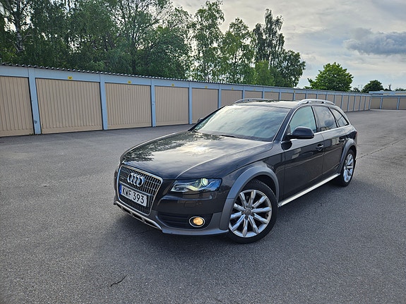 Audi A4 allroad 2 of 5