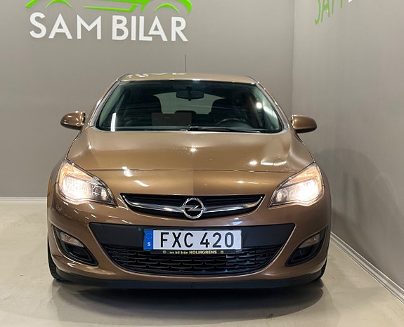 Opel Astra 3 of 5