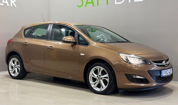 Opel Astra 4 of 5