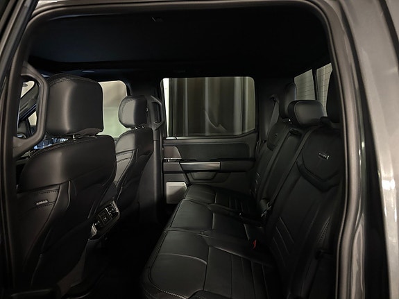 Ford F-250 10 of 27