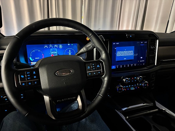 Ford F-250 20 of 27