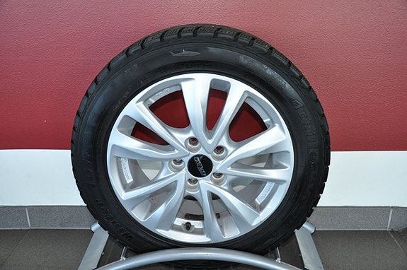 Volvo V40 14 of 14