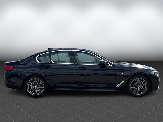 BMW 530i 6 of 20