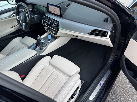 BMW 530i 13 of 20