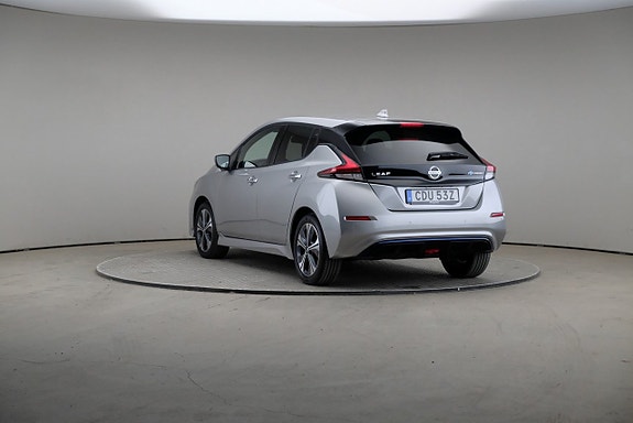 Nissan Leaf 2 of 5