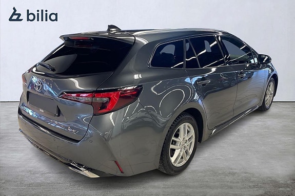 Toyota Corolla 17 of 19