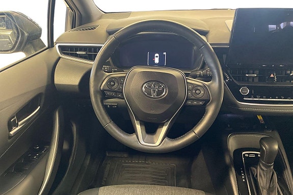 Toyota Corolla 11 of 19