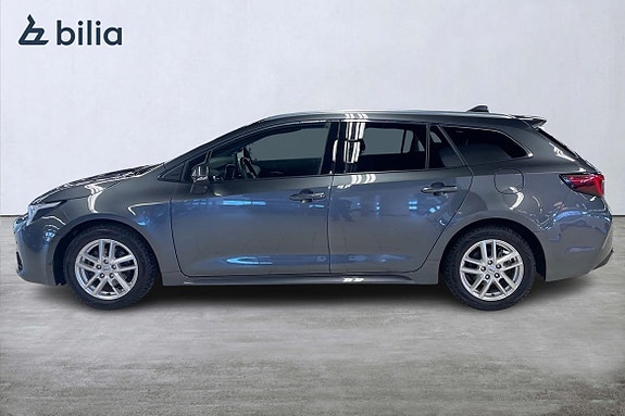Toyota Corolla 3 of 19