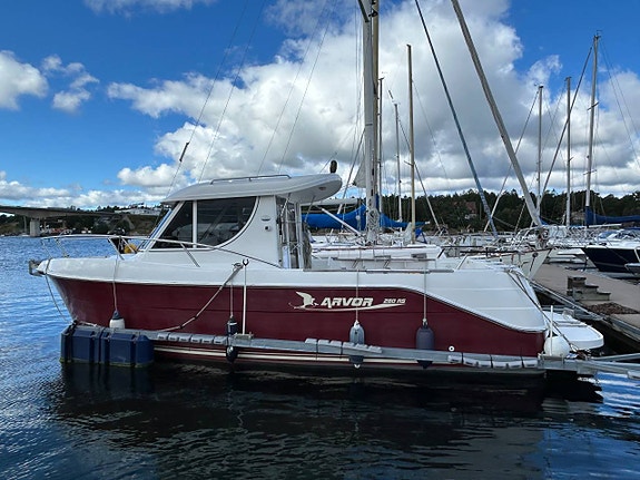 Arvor 280 AS Deluxe