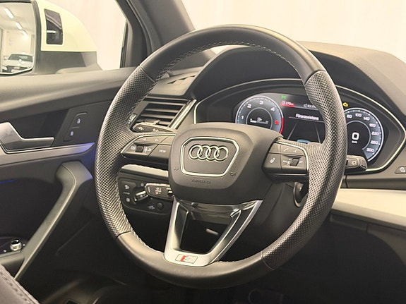 Audi Q5 11 of 13