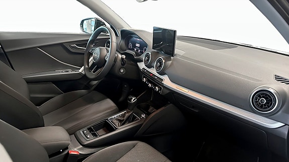 Audi Q2 11 of 15