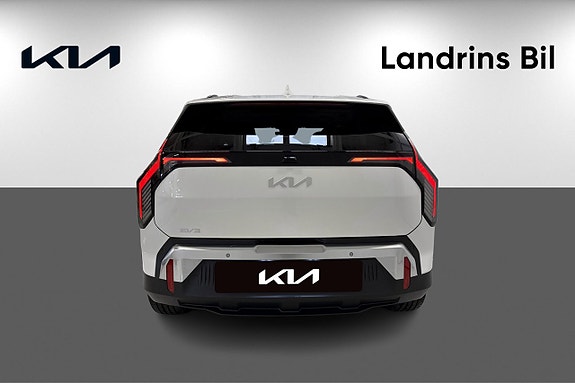Kia EV3 5 of 5