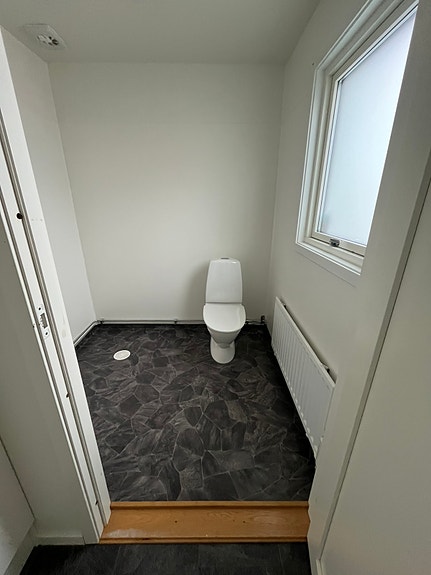 Product image 16 of 18