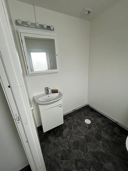 Product image 17 of 18