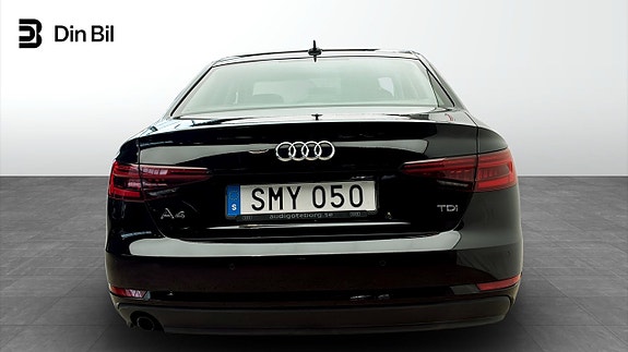 Audi A4 5 of 12