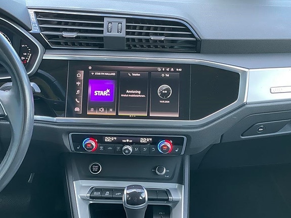 Audi Q3 12 of 16