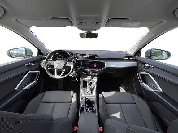 Audi Q3 10 of 13