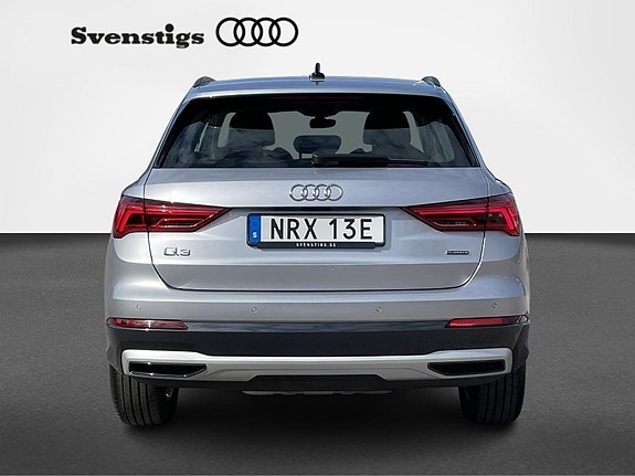 Audi Q3 4 of 5