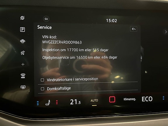 Volkswagen Touareg 8 of 12