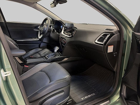 Kia Ceed 10 of 20