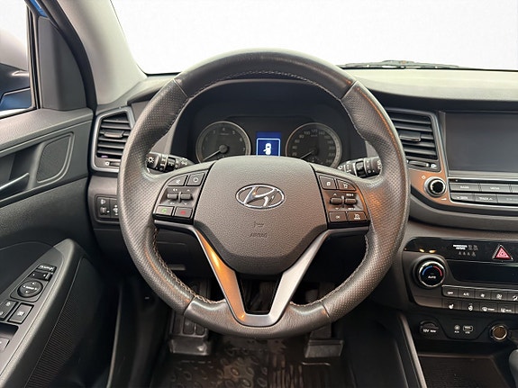 Hyundai Tucson 12 of 29