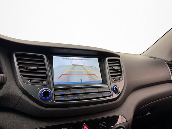 Hyundai Tucson 17 of 29