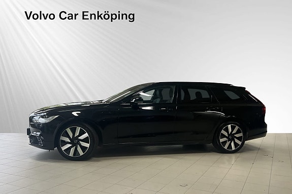 Volvo V90 3 of 26