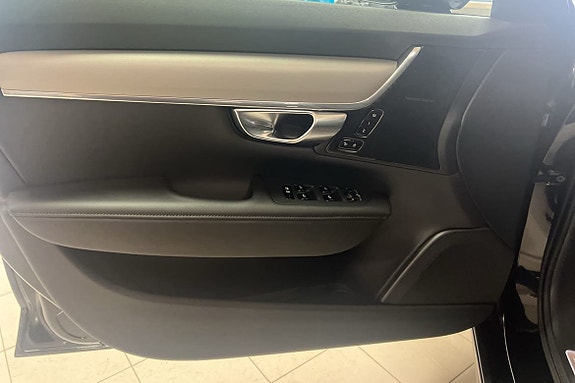 Volvo V90 15 of 26