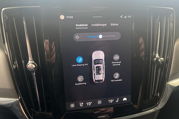 Volvo V90 25 of 26