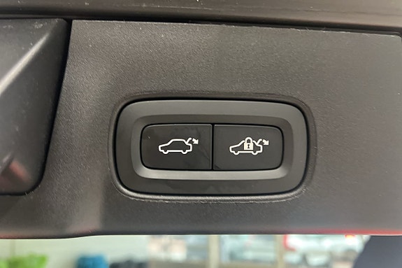 Volvo V90 13 of 26
