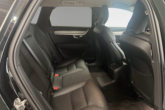 Volvo V90 11 of 26