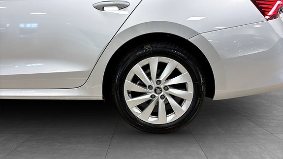 Skoda Octavia 6 of 12
