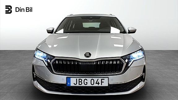 Skoda Octavia 4 of 5