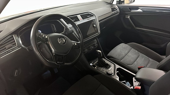 Volkswagen Tiguan Allspace 7 of 14