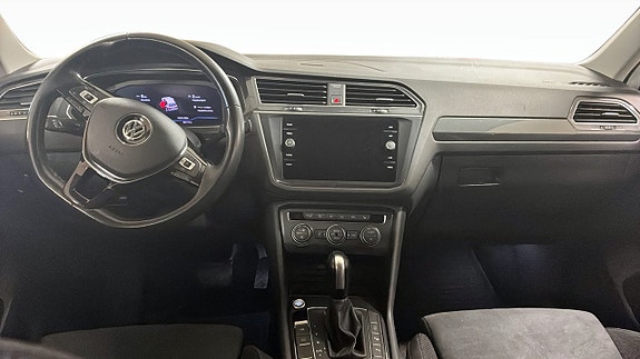 Volkswagen Tiguan Allspace 10 of 14