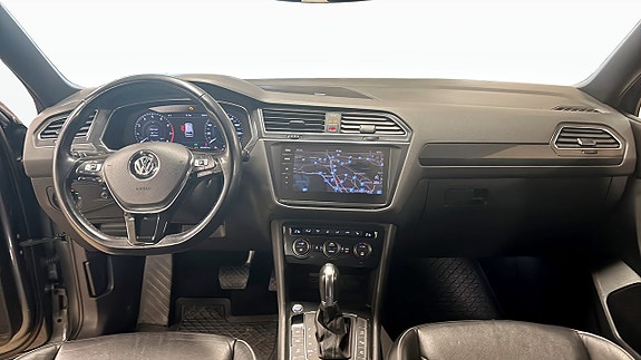 Volkswagen Tiguan Allspace 10 of 13