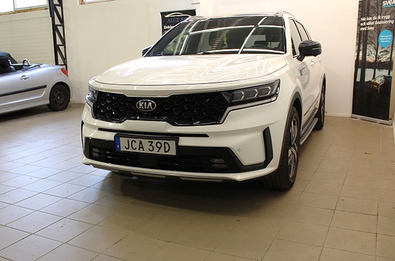 Kia Sorento 3 of 5