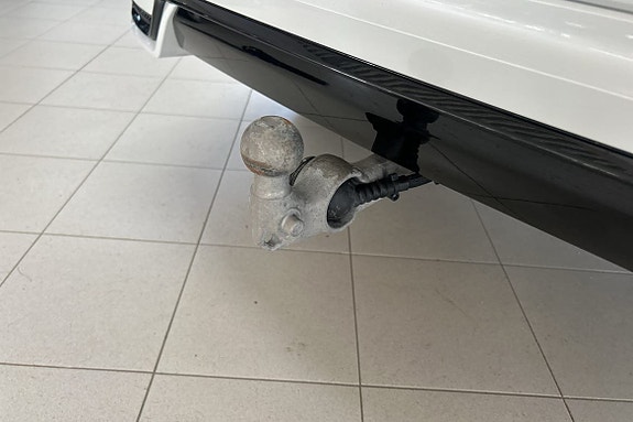 Volvo XC60 15 of 30