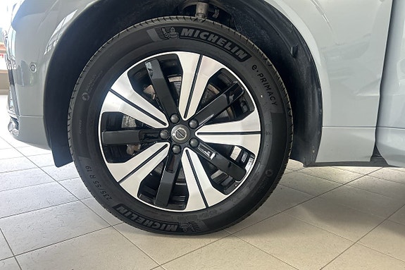 Volvo XC60 17 of 30