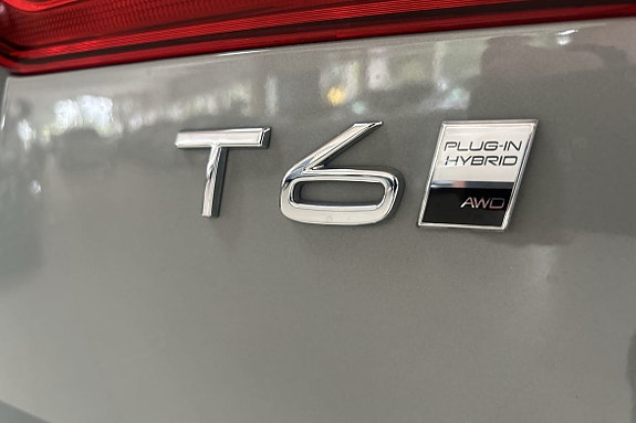Volvo XC60 12 of 30