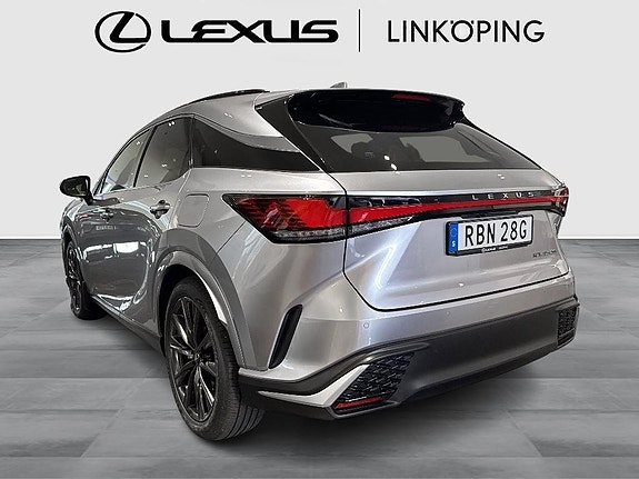Lexus RX450h+ 2 of 16