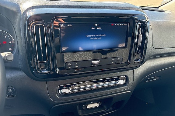 Mercedes-Benz Vito 108 8 of 9