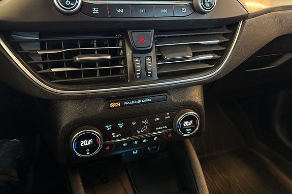 Ford Focus 11 of 16