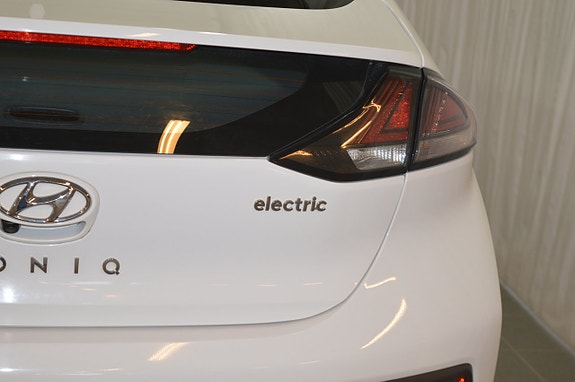 Hyundai IONIQ 5 of 18
