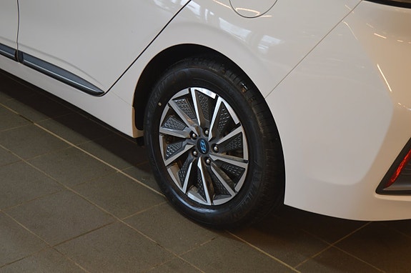 Hyundai IONIQ 7 of 18
