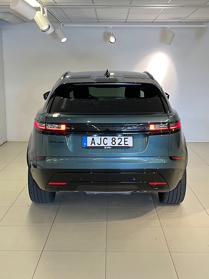 Land Rover Range Rover Velar 6 of 8