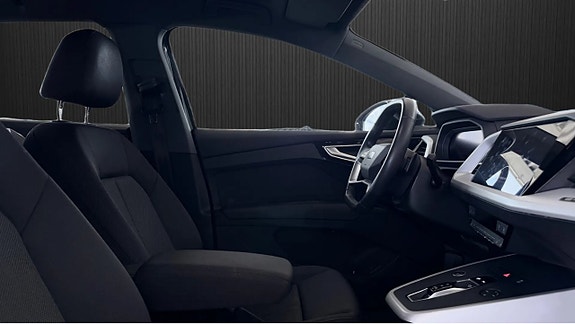 Audi Q4 e-tron 8 of 8